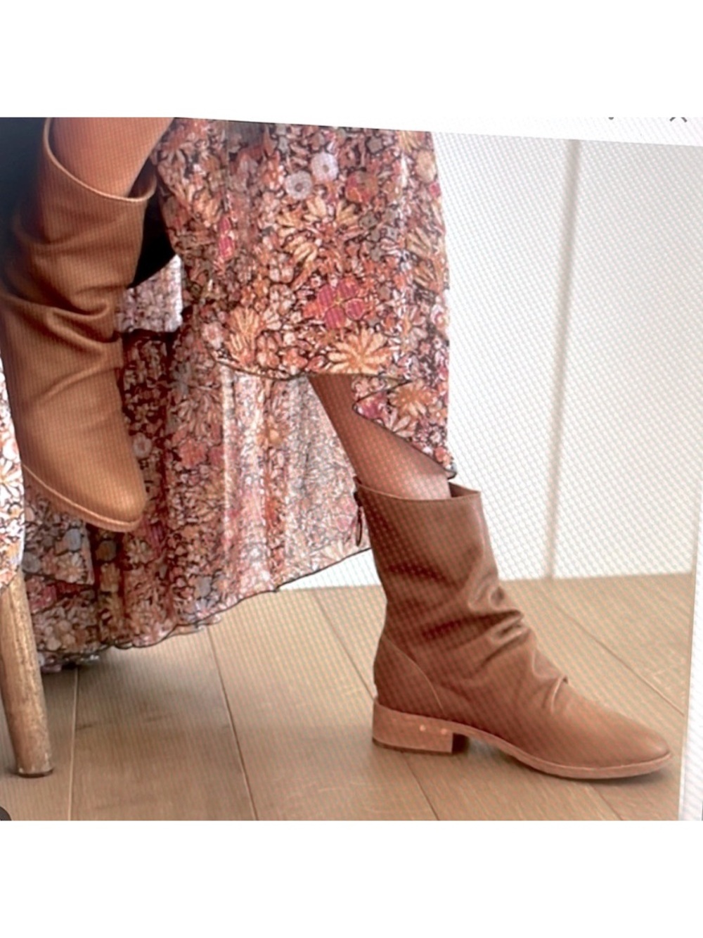 Beek Ostrich Slouchy Leather Mid Calf Boots
Artisan Crafted, size 7